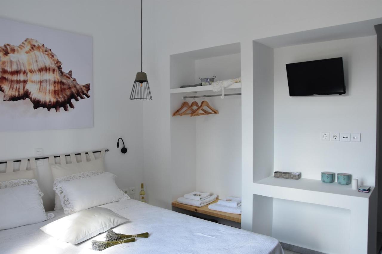 Rodi Apartments Парос Екстериор снимка
