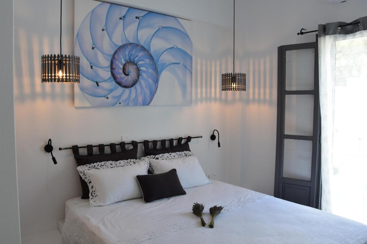 Rodi Apartments Парос Екстериор снимка