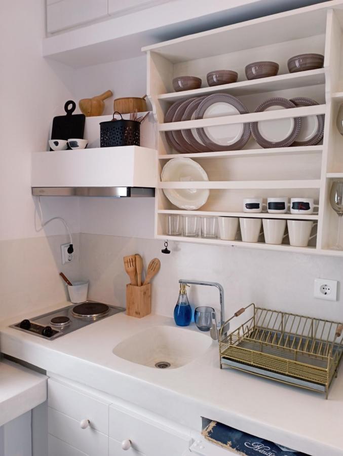 Rodi Apartments Парос Екстериор снимка