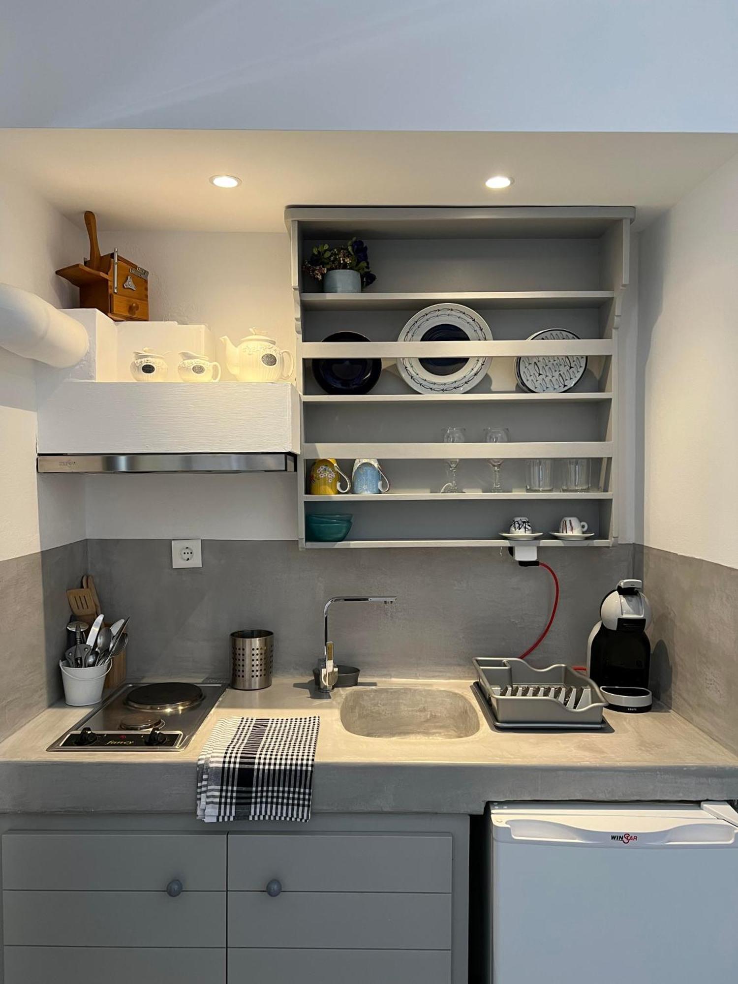 Rodi Apartments Парос Екстериор снимка